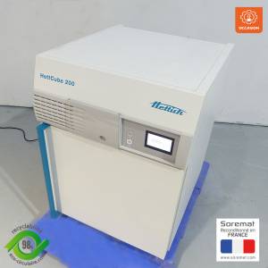 HETTICH Etuve microbiologique modèle Hettcube 200